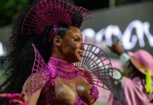 Evelyn Bastos leva samba e carnaval à Argentina em desfile e workshop