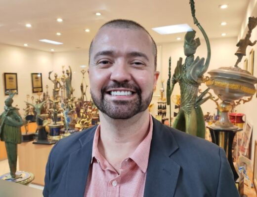 Fábio Fabato elogia tributo do Salgueiro a Rosa Magalhães e defende maior protagonismo feminino nas agremiações 1 fabato