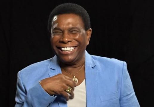 Neguinho da Beija-Flor comemora 50 anos de carreira com show no Casarão do Firmino 1 neguinho