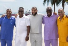 Puxadores do Samba estreiam show no Teatro Rival Petrobras nesta terça