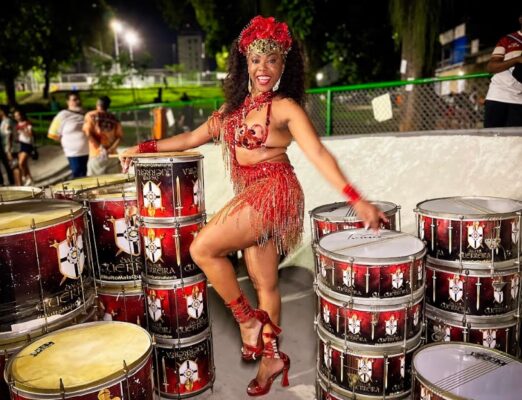 Feijoada da Renascer de Jacarepaguá terá comemoração do aniversário da escola e lançamento do samba para o Carnaval 2026 1 rainharenascer