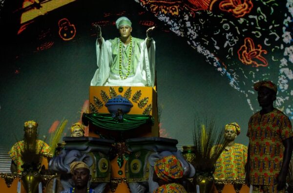 Noite dos Enredos 2026: Paraíso do Tuiuti encanta com teatralização e dança sobre o Ifá 1 tuiuti enredo