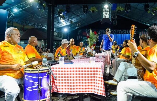 Botequim da Cidade do Samba retorna em setembro com Xande de Pilares e Arlindinho 1 botequimcds