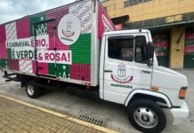 Mangueira celebra conquista de caminhão próprio para auxiliar nas atividades da escola