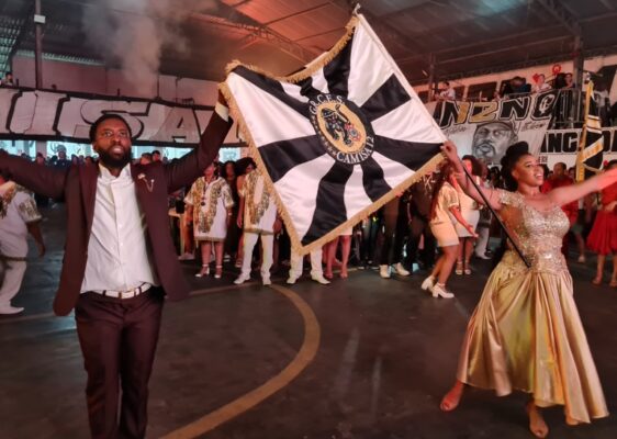 Com samba elogiado e fantasias vibrantes, Camisa 12 apresenta projeto para o Carnaval 2026 1 camisa12 samba26 4