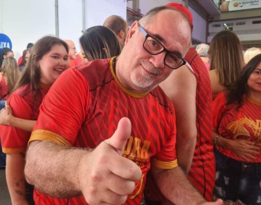 Jubileu de Prata! Sambistas relembram momentos marcantes com a Dragões da Real 4 dragoes25 4