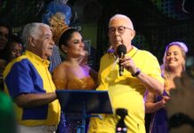 Vídeo: anúncio do samba campeão da Unidos da Tijuca para o Carnaval 2026