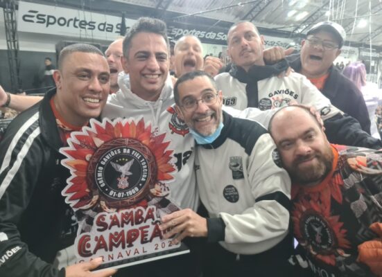 gavioes samba26 1