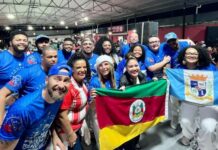 Parceria do Rio Grande do Sul carimba passaporte para a reta final da disputa de samba da Portela e é convidada para integrar ala dos compositores