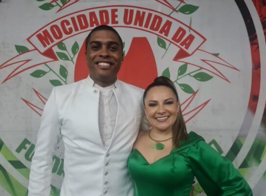 Jefferson Gomes e Karina Zamparolli comemoram celeridade no planejamento da MUM 1 casal mum