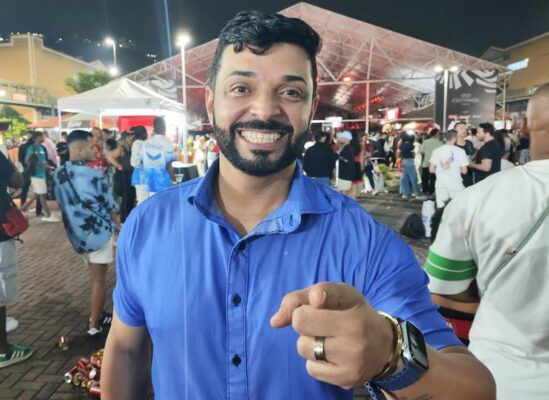 Coreógrafos apontam inovação e incerteza com ‘cabine espelhada’ no Carnaval 2026 4 coreografos cabine3