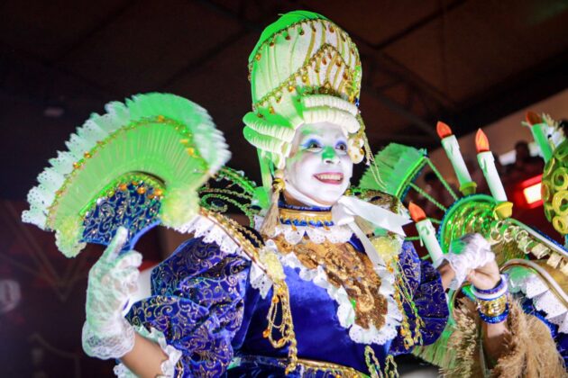 Mocidade Alegre mescla estilos, cores e materiais em fantasias para homenagear Léa Garcia 12 fantasias mocidadealegre26 13