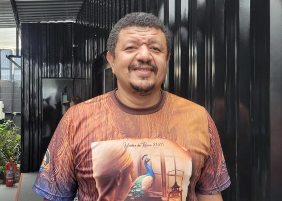 'Muda essa história, Tijuca!' Gravação do samba para o Carnaval 2026 emociona ritmistas e integrantes da ala musical 1 grava26tijuca 01