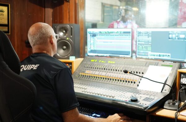 Liga RJ inicia gravações do álbum da Série Ouro para o Carnaval 2026 1 gravacaoouro26 2
