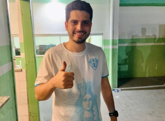 De volta ao trono: Iza é coroada rainha de bateria da Imperatriz em dia de emoção e pertencimento na Leopoldina 6 iza coroacaoimperatriz05