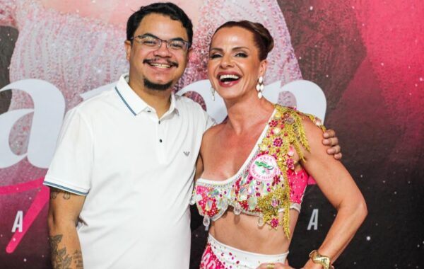 Unidos do Jacarezinho recebe Grande Rio e Dudu Nobre na coroação da rainha de bateria durante feijoada neste sábado 1 rainha presidentejacarezinho