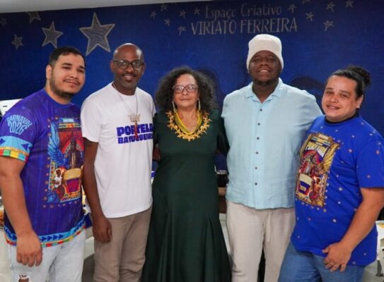 Profissionais da Portela assinam traje histórico de Ana Maria Gonçalves na Academia Brasileira de Letras 1 abolportela