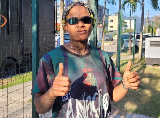 Integrantes da Grande Rio gravam samba para o Carnaval 2026 embalados na energia do Manguebeat 4 compoentengrio2026 1