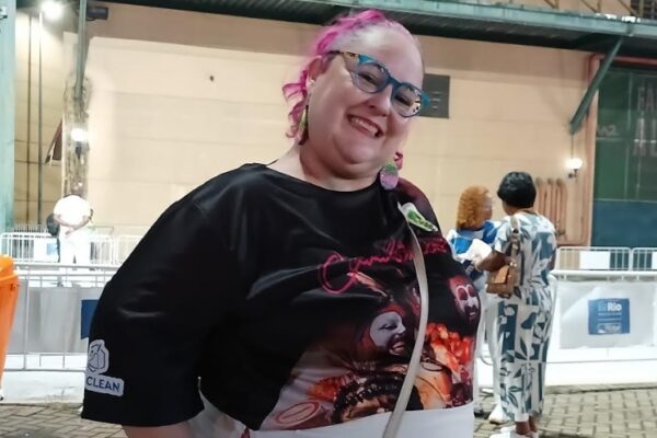 Novo sistema de som vira protagonista nos minidesfiles e novidade é aprovada para o Carnaval 2026 3 emily