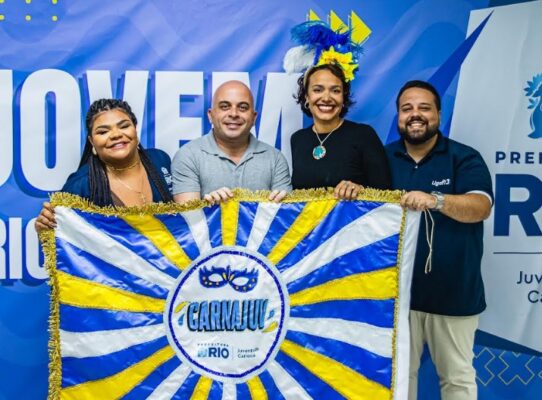 JUVRio e Liga RJ firmam parceria com curso de idiomas para oferecer 500 bolsas a jovens de escolas de samba 1 juvligarj