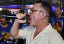 Vídeos: arrancada e ensaio completo da Portela para o Carnaval 2026