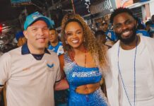 Vídeos: veja arrancada e ensaio completo de rua da Portela