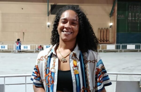 Novo sistema de som vira protagonista nos minidesfiles e novidade é aprovada para o Carnaval 2026 5 rayane