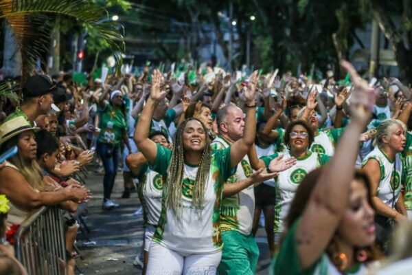 Imperatriz Leopoldinense inicia temporada de ensaios de rua no domingo 1 ruaimperatriz