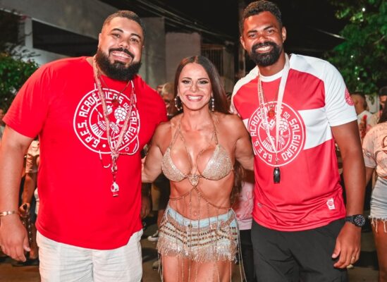 Coesão, canto e beleza da comissão de frente: Salgueiro cresce tecnicamente e emociona no ensaio de rua 6 salgueiro rua2711 8