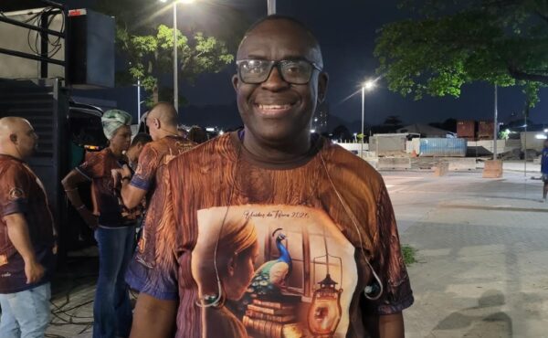 Unidos da Tijuca evidencia canto forte e refinamento do casal em ensaio de rua rumo ao Carnaval 2026 2 tijuca rua2 1