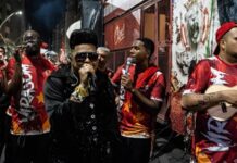 Vídeos: veja arrancada e ensaio completo de rua da Viradouro