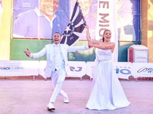 Botafogo tem boa evolução no minidesfile em tarde de ótima apresentação da 'Ritmo Alvinegro' 2 botafogo minidesfile26 1