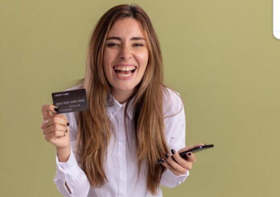 Como controlar seus gastos usando um cartão de crédito digital 1 cartao