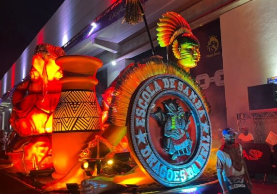 Safra com sambas do Grupo Especial de alto nível se confirma em apresentações nos minidesfiles na Fábrica do Samba 3 dragoes minidesfile26 1