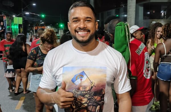 Casal em alto nível, canto constante e evolução solta impulsionam ensaio da Grande Rio 5 granderio rua1412 2