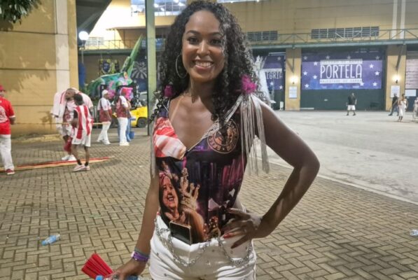 ‘Mestra, você me fez amar a festa’: O salgueirense canta e declara seu agradecimento a Rosa Magalhães 4 ingridsalgueiro