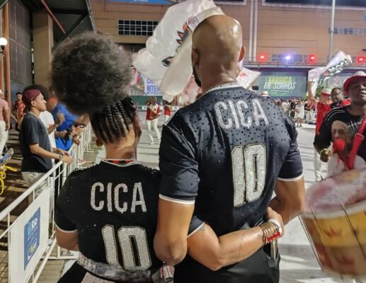 Rubro-negros por um dia vascaínos: Julinho e Rute vestem a Cruz de Malta para homenagear mestre Ciça 2 julinhorute2