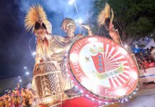 Imponente! União de Maricá combina técnica, ritmo e performance em minidesfile