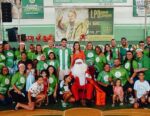 Com a presença de Iza, Instituto Imperatriz Leopoldinense realiza ação de Natal para crianças do Complexo do Alemão e Zona da Leopoldina
