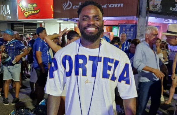 Tabajara brilhante, canto intenso e evolução segura: ingredientes do grande ensaio de rua da Portela 5 portela rua0712 1