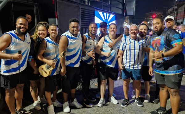 Tabajara brilhante, canto intenso e evolução segura: ingredientes do grande ensaio de rua da Portela 3 portela rua0712 4