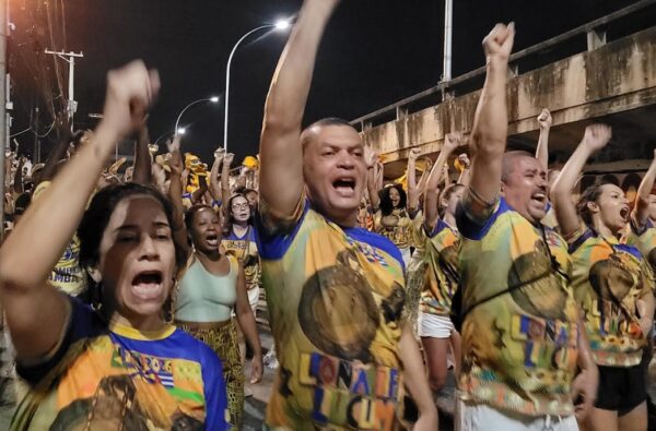 Tuiuti consolida maturidade artística e técnica em ensaio de rua para o Carnaval 2026 4 tuiuti rua0812 2