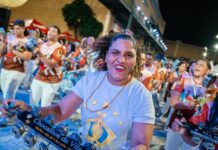 Vila Isabel faz ‘paradona’ no minidesfile e coloca a bateria ‘na cabeça’ da escola