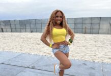 Mayara Lima comanda aulão de samba no Carnaval Fan Fest