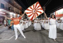 União de Maricá leva ensaio de rua à Orla de Itaipuaçu na reta final para Carnaval