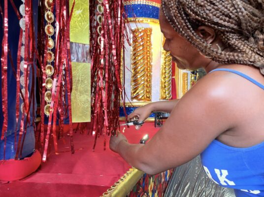 Série Barracões: União do Parque Acari transforma “Brasiliana” em espetáculo de cores, ilusão de ótica e homenagem a Aroldo Costa 5 Screenshot 20260130 185324 Gallery