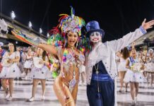 Arranco faz ensaio técnico alegre e com ótima performance da bateria e da ala musical