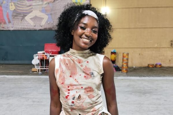 ‘Cada mulher tem sua Carolina’: ala cênica da Tijuca faz sucesso com emoção e protesto 5 camilatijuca