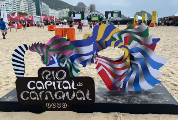 Carnaval Fan Fest conecta Sapucaí e Copacabana em nova experiência do samba 1 fanfest 26 6
