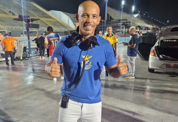 Comunidade mostra força e impulsiona União da Ilha em ensaio técnico 5 ilha et26 5